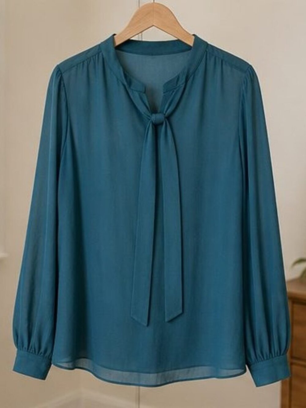 Black Puff Sleeve Top